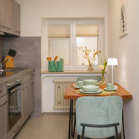 Einzigartiges Scandi Apartment - Innenstadt Mit Parkplatz, Balkon & Wlan - Perfekt Fuer Radfahrer Riedlingen Exterior foto