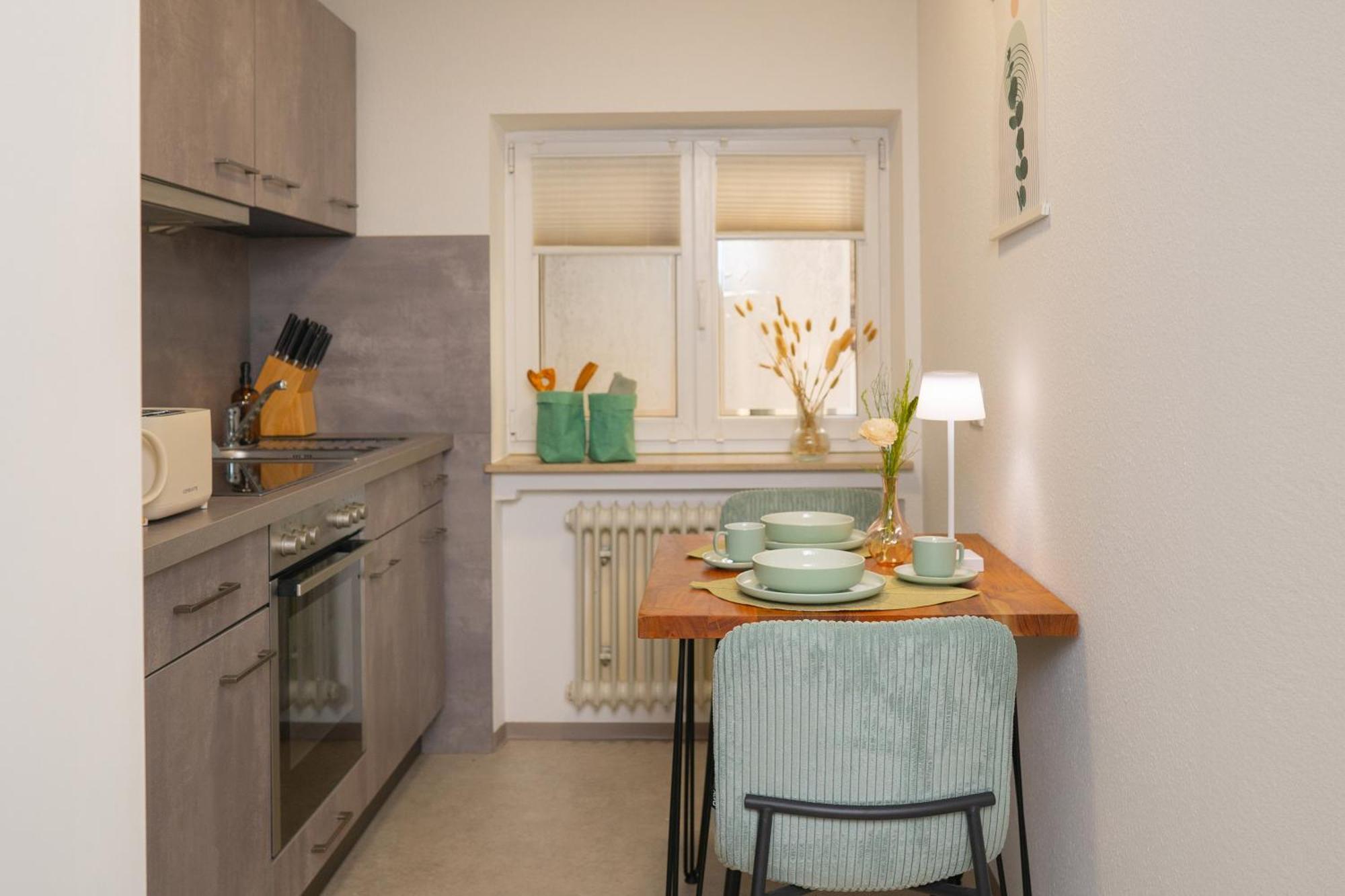 Apartment Einzigartiges Scandi - Innenstadt Mit Parkplatz, Balkon & Wlan - Perfekt Fuer Radfahrer *